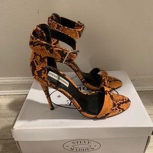 ANGELA Open toe stiletto